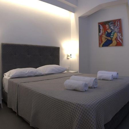 Synathens II - Apartments & Studios Экстерьер фото